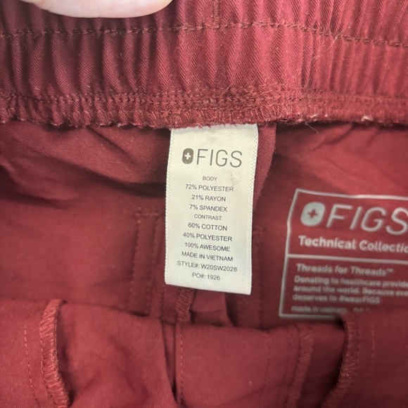 Figs Scrubs. Joggers. Size Small. Burgundy - Picture 5 of 6